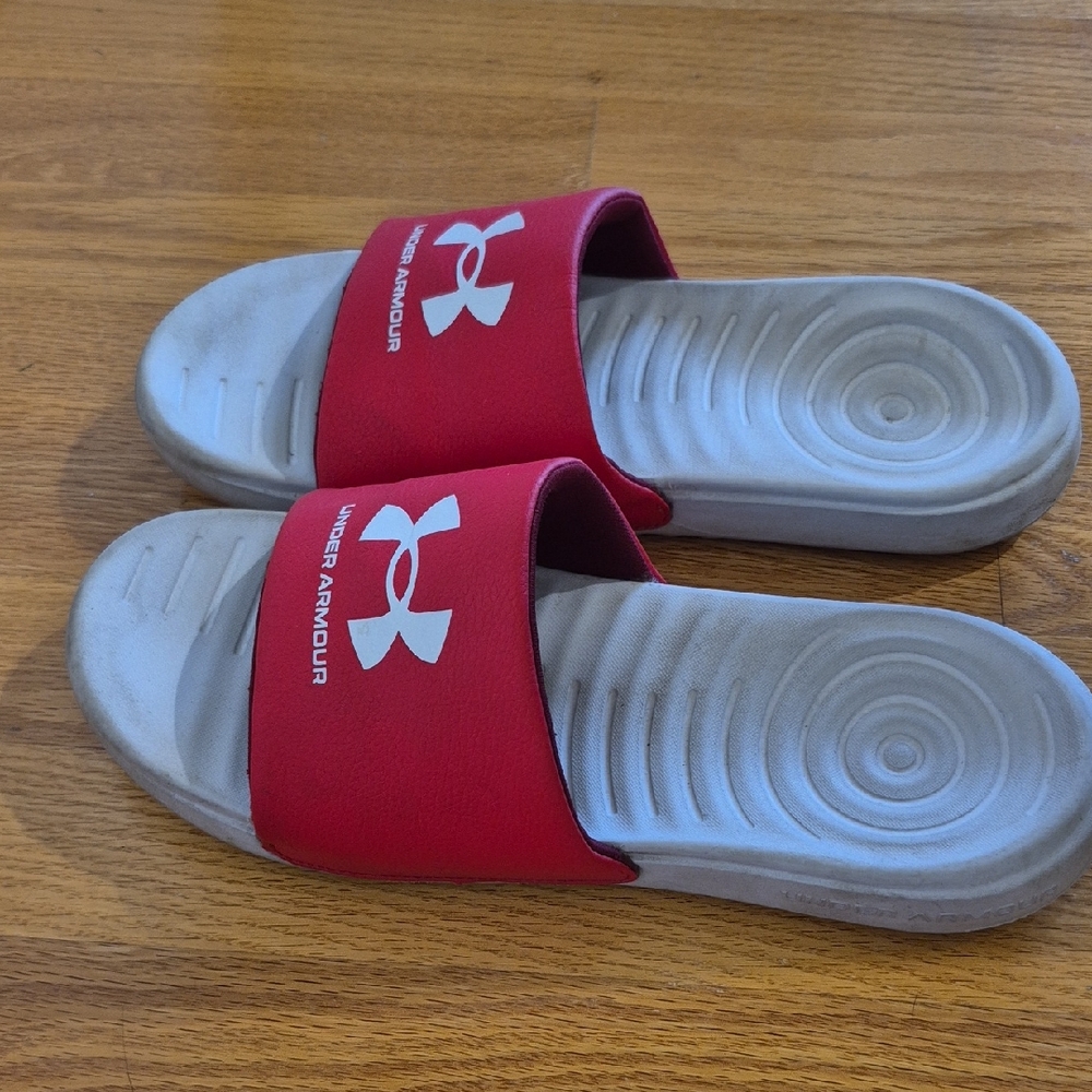 Under Armour men slides
